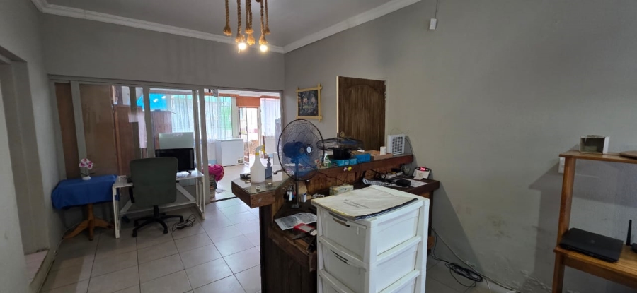 5 Bedroom Property for Sale in Elandia North West